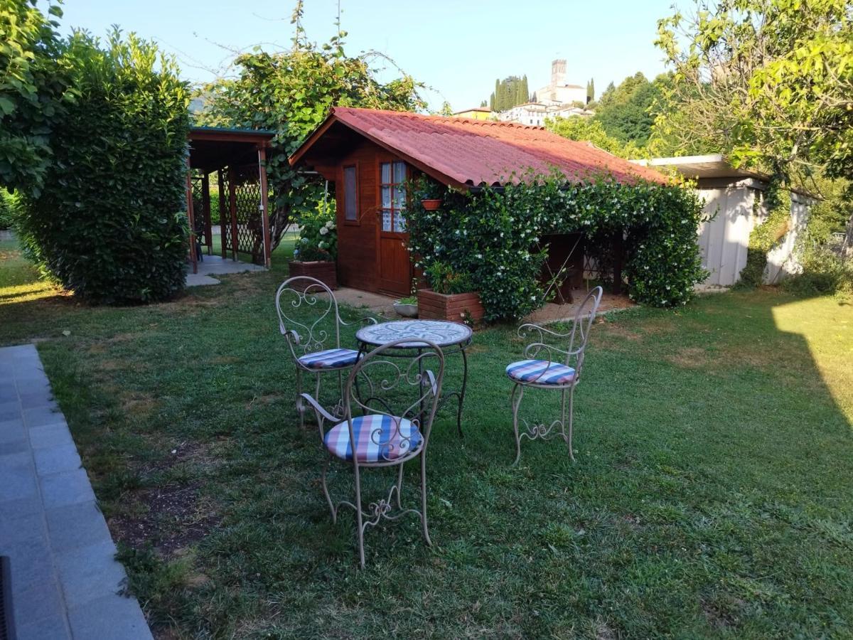 La Casina Villa Barga Buitenkant foto